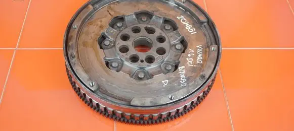 Opel Vivaro Dual mass flywheel 415079610 20MB51