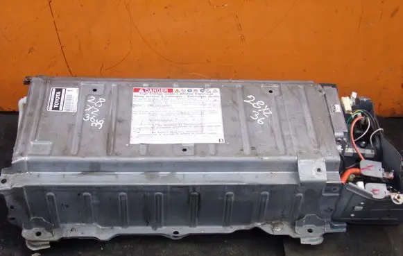 Toyota Prius (XW20) Hybrid / electric car battery G928047100 1NZFXE