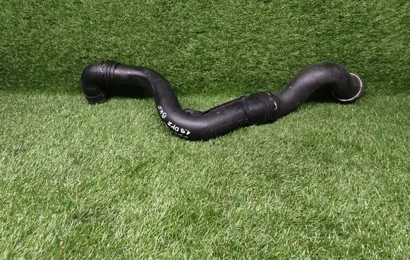 Volkswagen Golf V Intercooler hose/pipe 1K0145762P