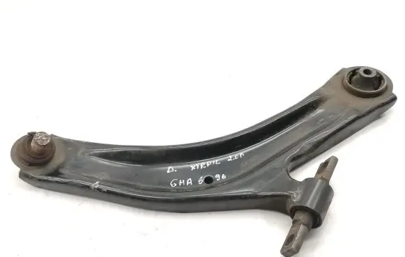 Nissan X-Trail T31 Front lower control arm/wishbone