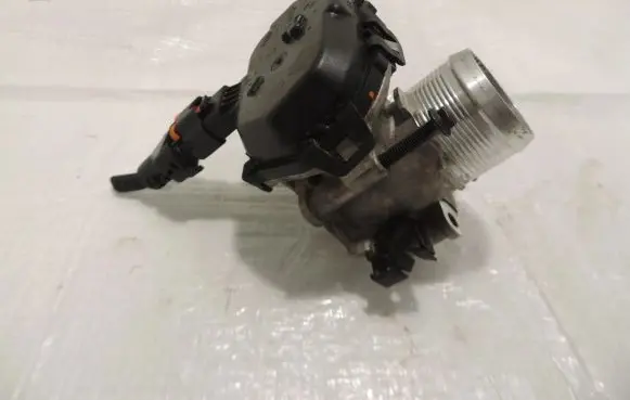 Opel Crossland X Throttle valve 9830171480