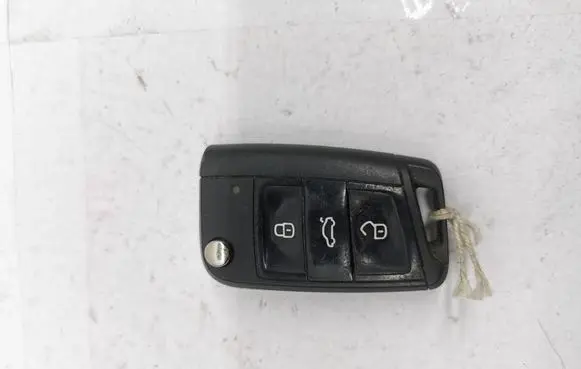 Volkswagen Golf VII Ignition key/card 5G0959752
