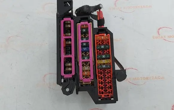 Audi A4 S4 B8 8K Fuse module 8K2971845A
