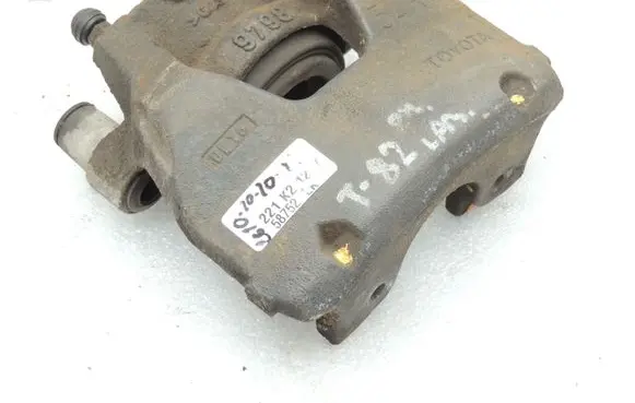 Toyota Yaris XP210 Front brake caliper 47730K0030