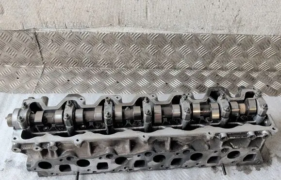 Nissan Patrol Y60 Engine head 11040VB301 B1S