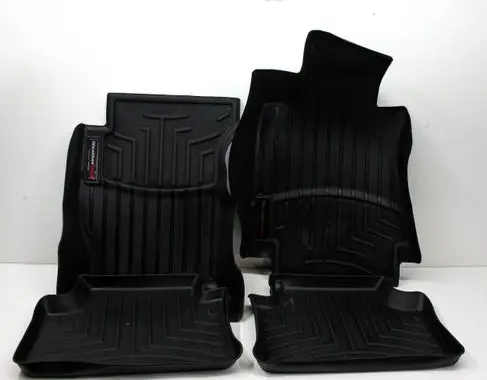 Alfa Romeo Giulia Car floor mat set 4412091 4410462