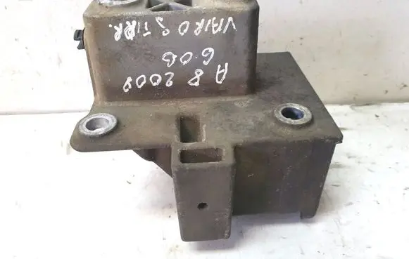 Audi A8 S8 D3 4E Power steering pump mounting bracket 07D145879F