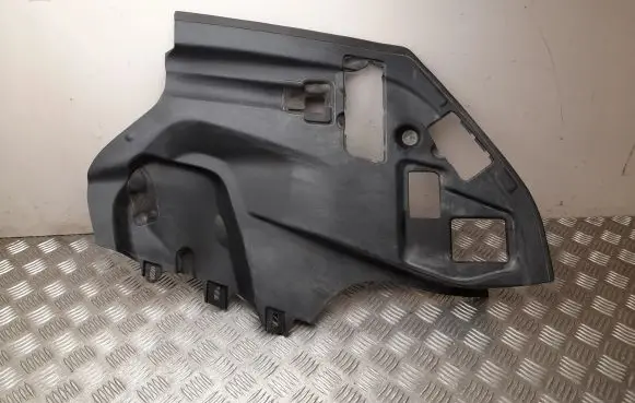 Other center console (tunnel) element