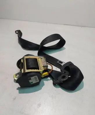 Audi A6 S6 C5 4B Front seatbelt 4B0857706A 22112002 560575800A