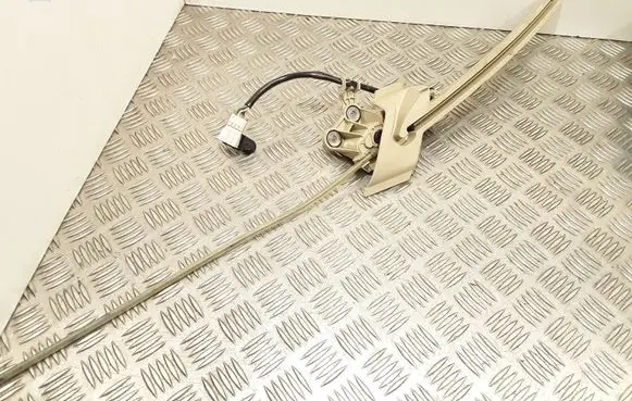 Mercedes-Benz E W212 Curtain motor A2128203042