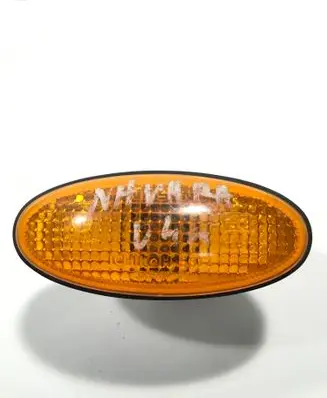 Nissan Navara D22 Front fender indicator light 6R010294