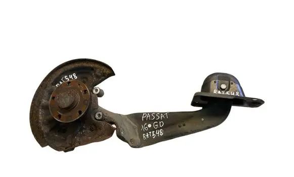 Volkswagen PASSAT B8 Rear wheel hub 5Q0505226C