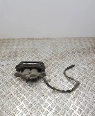 Land Rover Discovery 4 - LR4 Front brake caliper
