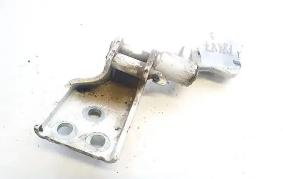 Peugeot Partner Rear door lower hinge