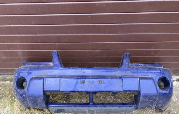 Nissan X-Trail T30 Front bumper 620228H740