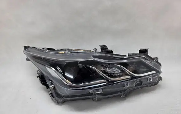 Toyota Corolla E210 E21 Headlight/headlamp 81110-02T31-00