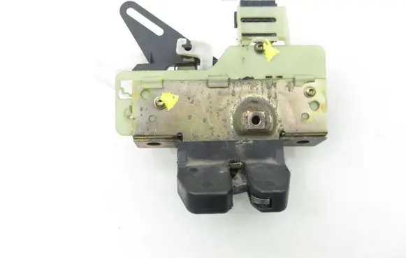 Volvo V70 Tailgate/trunk/boot lock/catch/latch 