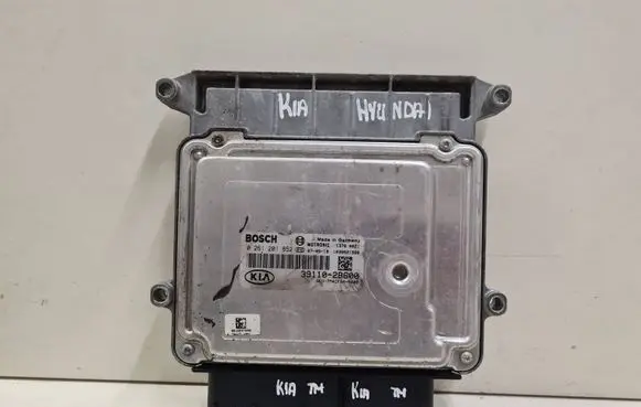 KIA Ceed Engine control unit/module 391102B600 0261201852