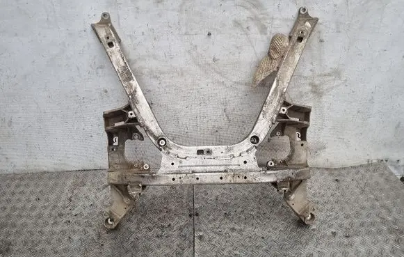 BMW 7 E65 E66 Front subframe 430267897 6752293 6752294