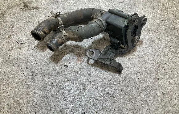 Skoda Yeti (5L) Electric auxiliary coolant/water pump 5Q0965561B 704071161 15T3233341
