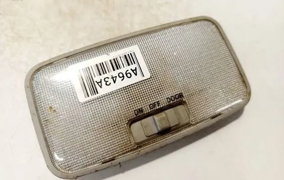 Toyota Auris 150 Rear seat light