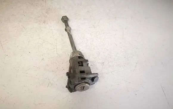 Citroen C5 Front door lock (next to the handle) 59395J01