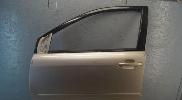 Lexus RX 300 Front door