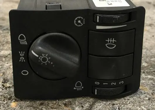 Opel Zafira A Light switch