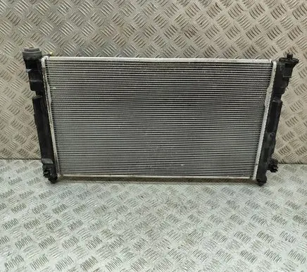 Toyota Yaris Cross Coolant radiator MF4221367672 16400K0050