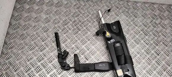 Volvo V70 Front seatbelt