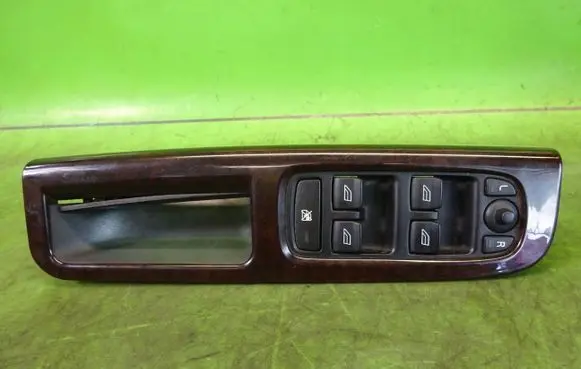 Volvo V50 Quarter vent window switch 03451100