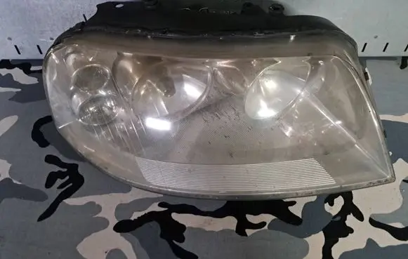Volkswagen Sharan Headlight/headlamp 7M3941016AD