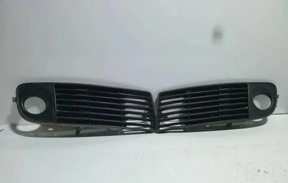 Audi A6 S6 C5 4B Front bumper lower grill 4B0807682H DN12550 4B0807681J