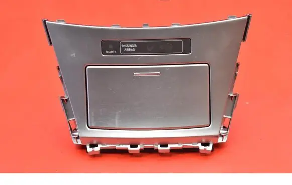 Toyota Avensis T270 Glove box 58804-05190