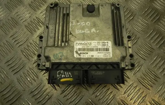 Ford Kuga II Other control units/modules GV6112A650RB E2111