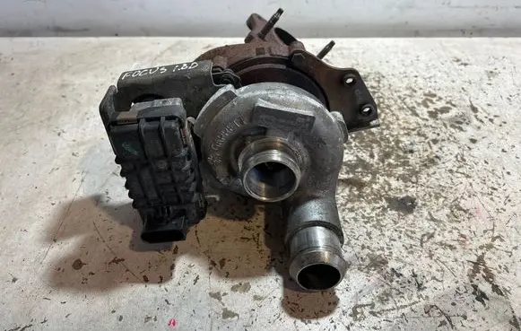 Ford Focus Turbo 4M5Q6K682AG