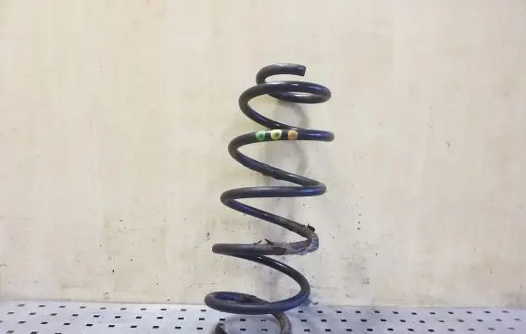 Land Rover Freelander 2 - LR2 Front coil spring
