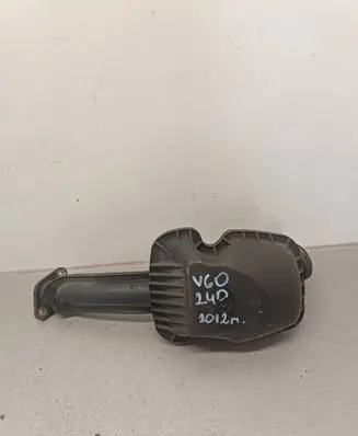 Intake resonator