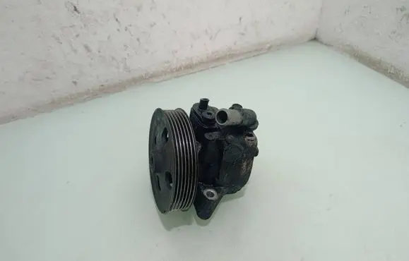 Ford Mondeo MK IV Power steering pump 6G913A696CD 7X013300 B4911041925
