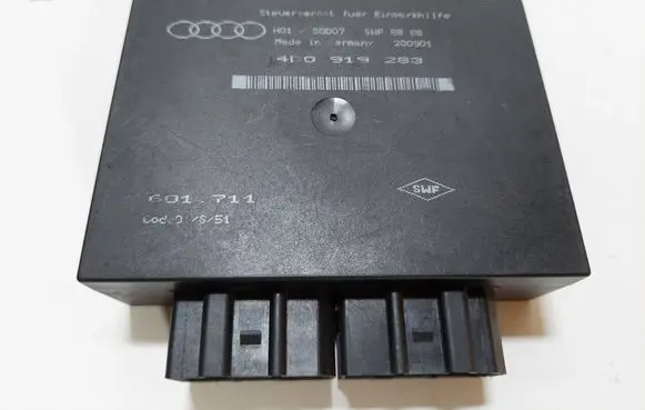 Audi A8 S8 D2 4D Parking PDC control unit/module 4D0919283