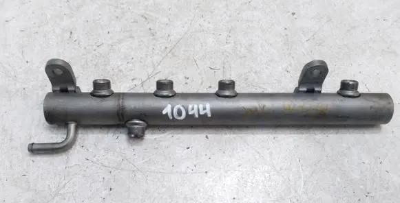Fuel main line pipe
