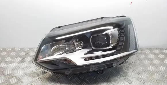 Volkswagen Multivan T5 Headlight/headlamp 4G0907697G 8K0941597E