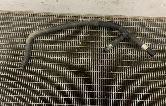 Ford Mustang VI Engine coolant pipe/hose FR338K289AE