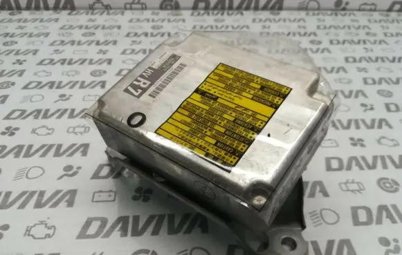 Lexus RX 450H Airbag control unit/module 8917048140 152300-7591 1523007591