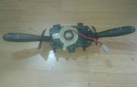 Renault Megane I Wiper turn signal indicator stalk/switch 7700846406