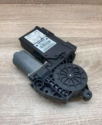 Audi A4 S4 B6 8E 8H Front door window regulator motor 8E1959802B 5WK47006ABF FRONTRIGHT