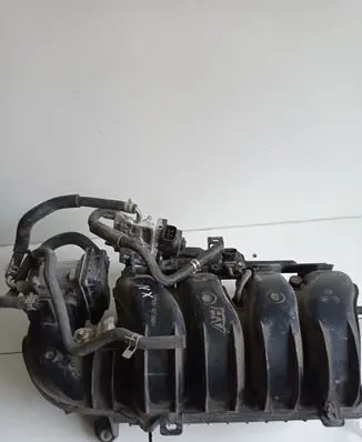 Lexus NX Intake manifold