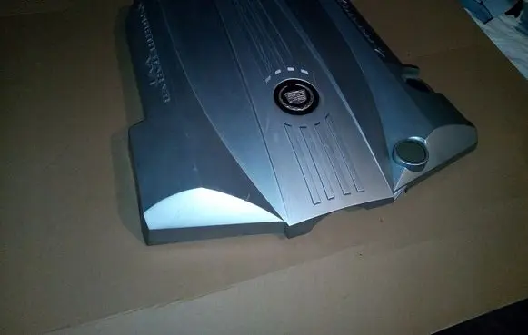 Cadillac STS Engine cover (trim) 12571212