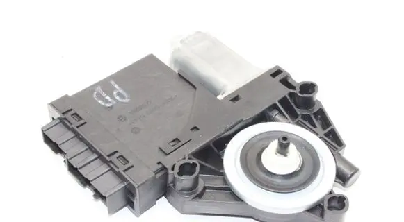 Volvo S90, V90 Front door window regulator motor 31674756