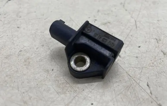 Mercedes-Benz E W212 Airbag deployment crash/impact sensor A2128204926
